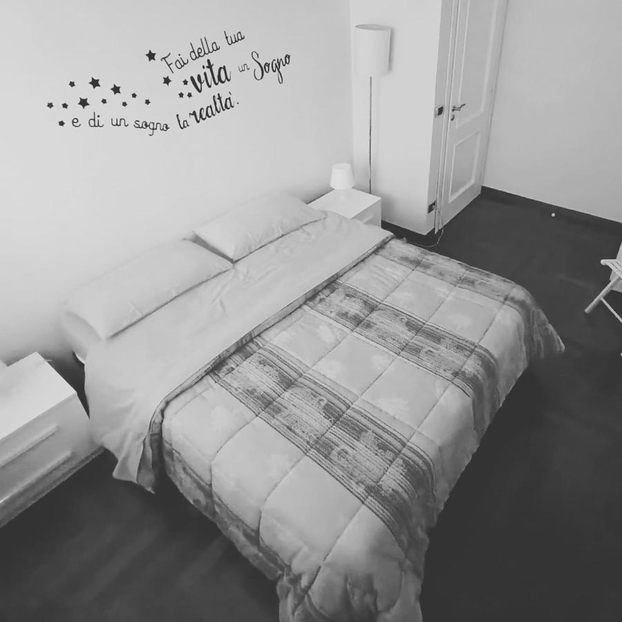Onoratocinque House Apartment ปาแลร์โม ภายนอก รูปภาพ